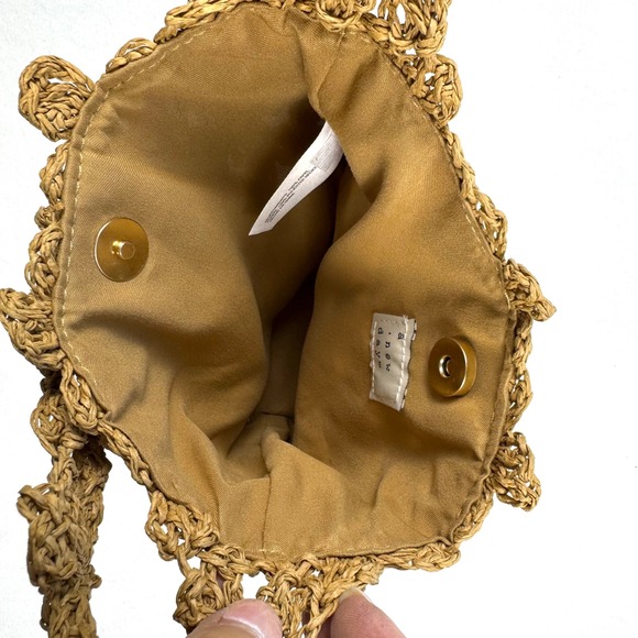 Brown Crochet Flower Bucket Bag - Picture 4 of 5